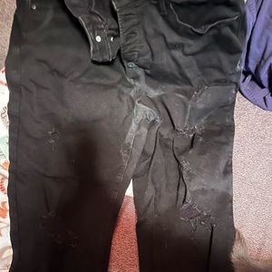 Torrid Bombshell destructed jeans SZ 20 short